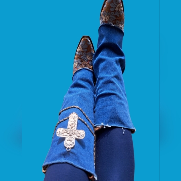 Other - Chains & Cross BOOT COVERS